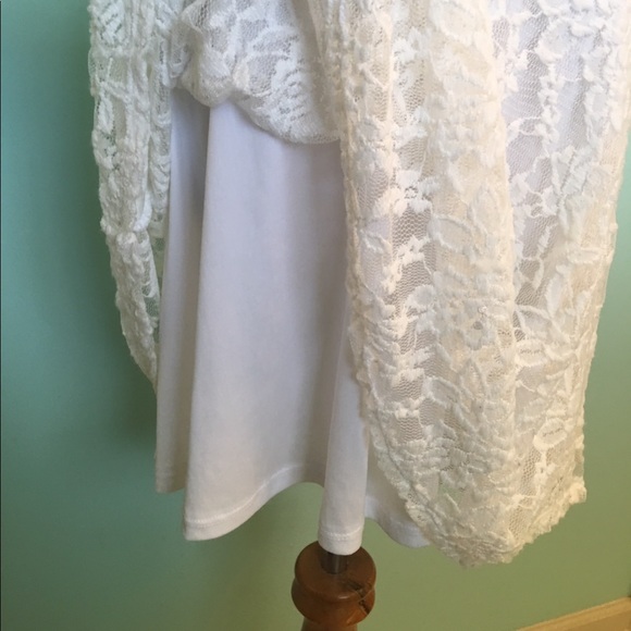 🕊 WHITE LACE DRESS WITH UNDERLINING - Picture 5 of 8